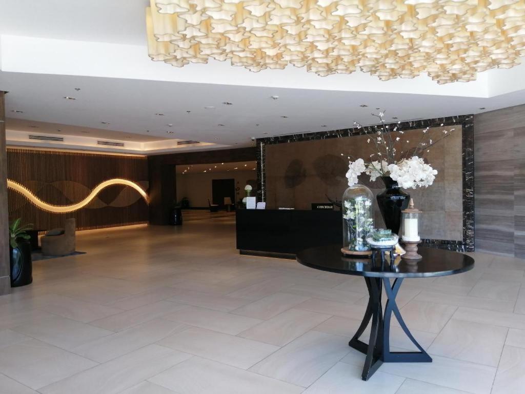 Mactan Newtown Boulevard Punta Engaño Eksteriør bilde