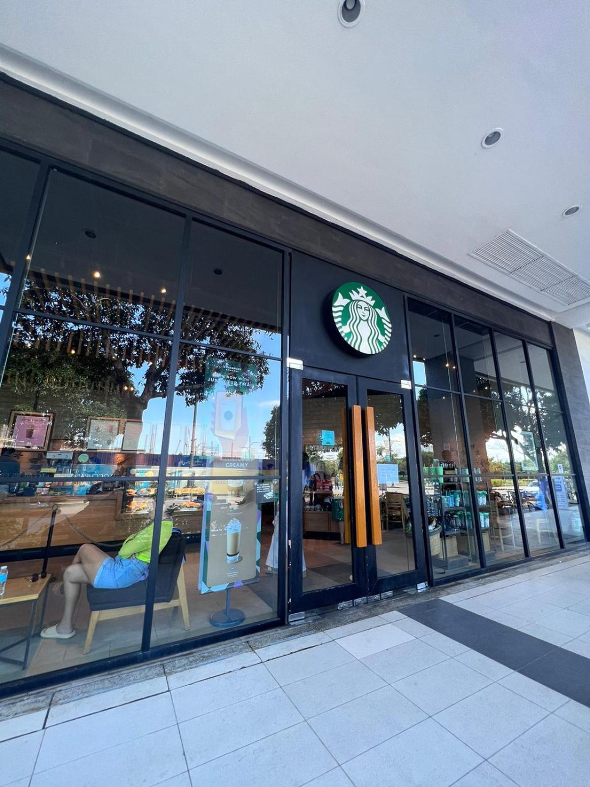 Mactan Newtown Boulevard Punta Engaño Eksteriør bilde