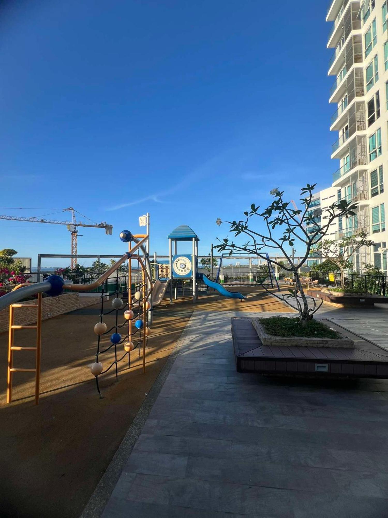Mactan Newtown Boulevard Punta Engaño Eksteriør bilde